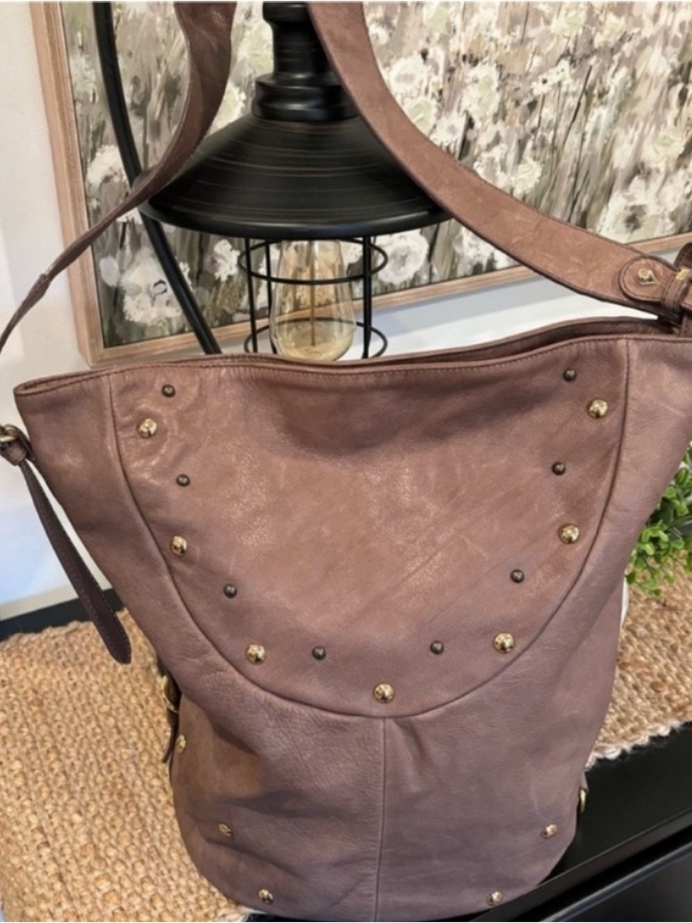 Aleanto Italian Leather Bucketbag Dark Taupe Studded Adjustable Strap Bohemian